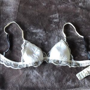 Lightly lined Victoria’s Secret Bralette